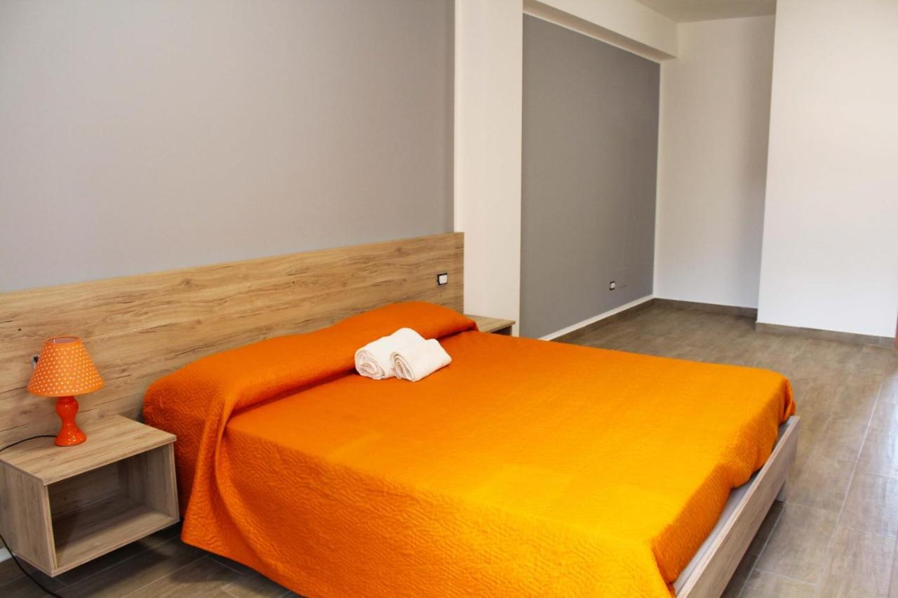 Bed Ponente Hotel Isola delle Femmine Exterior photo